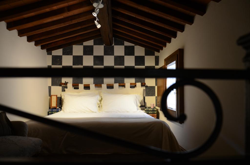 Il Borghetto Di Carra Lägenhet Talla Exteriör bild